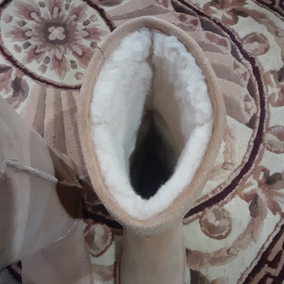 Boots - Picture 9 of 10